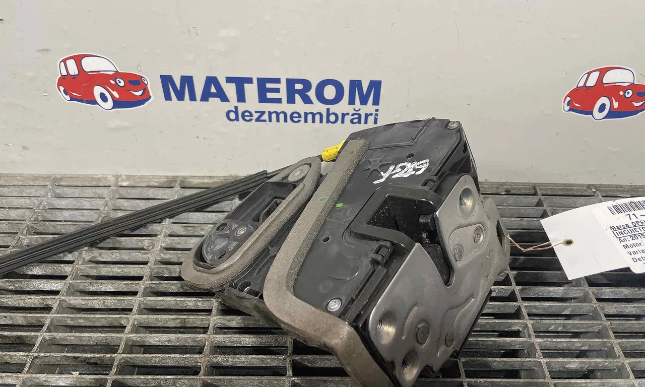 INCUIETOARE USA FATA STANGA OPEL ASTRA K 2015-2022