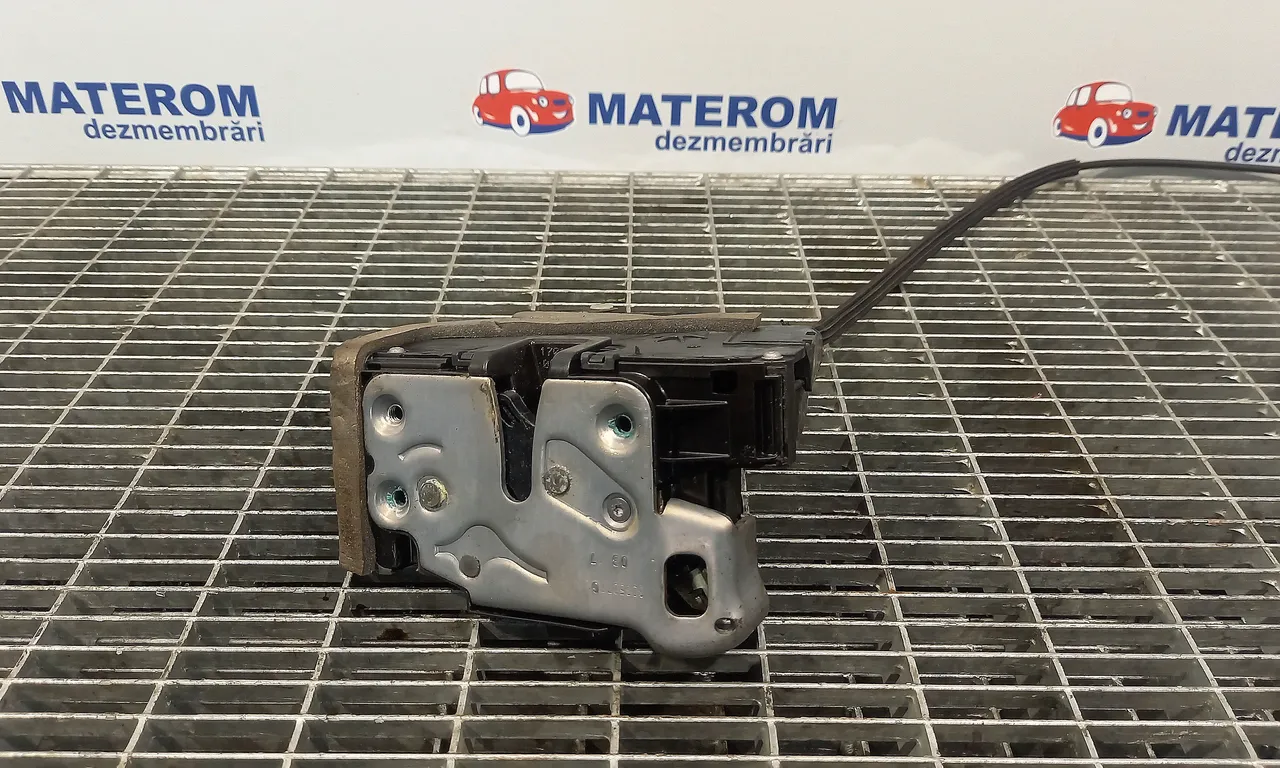 INCUIETOARE USA FATA STANGA OPEL ASTRA K 2015-2022