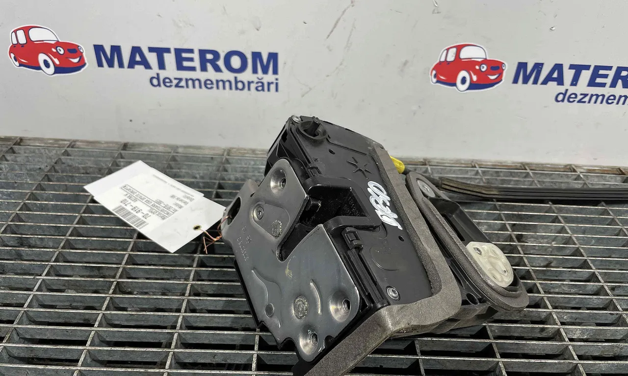 INCUIETOARE USA SPATE DREAPTA OPEL ASTRA K 2015-2022