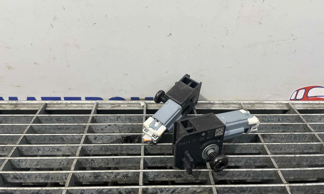 SENZOR IMPACT OPEL ASTRA K 2015-2022
