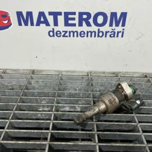 INJECTOR