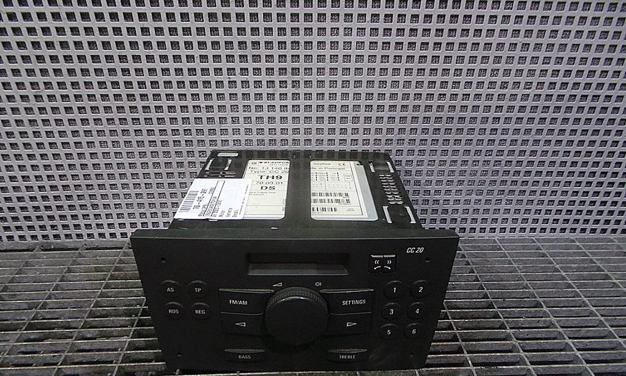 RADIOCASETOFON OPEL COMBO 2001-2012