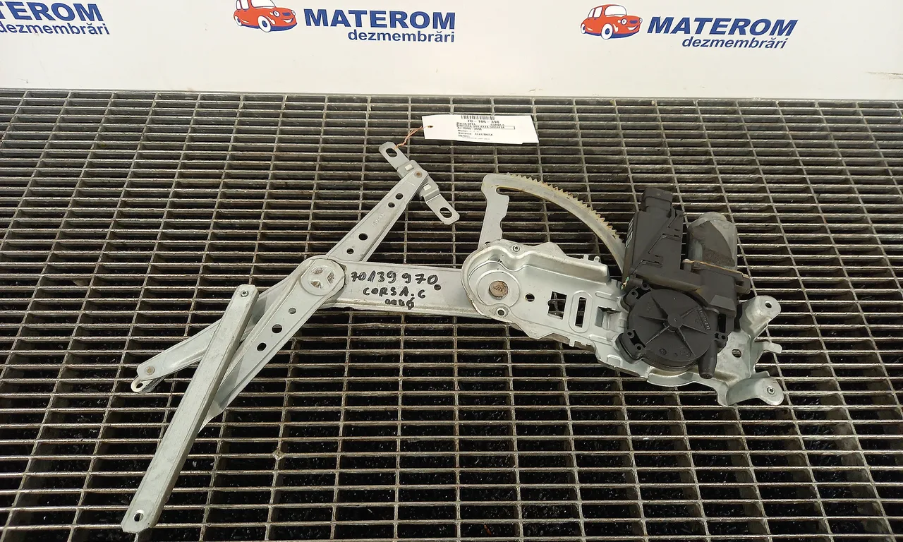 MACARA USA FATA DREAPTA OPEL CORSA C 2000-2009