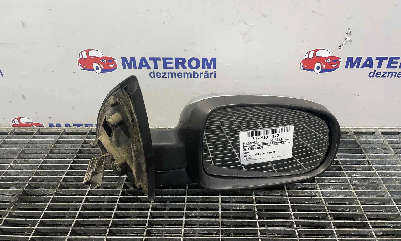 OGLINDA EXTERIOARA DREAPTA OPEL CORSA C 2000-2009