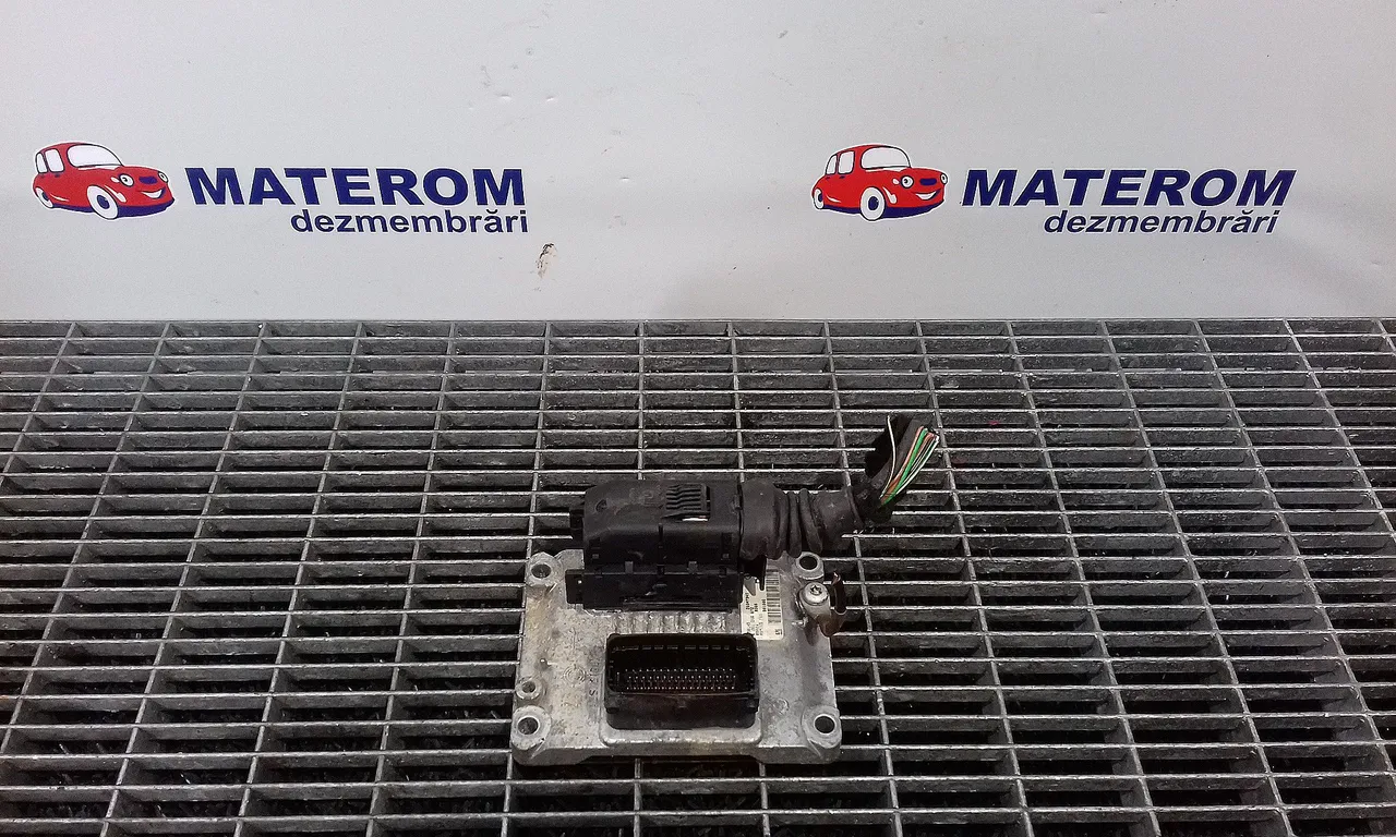 CALCULATOR MOTOR OPEL CORSA C 2000-2009