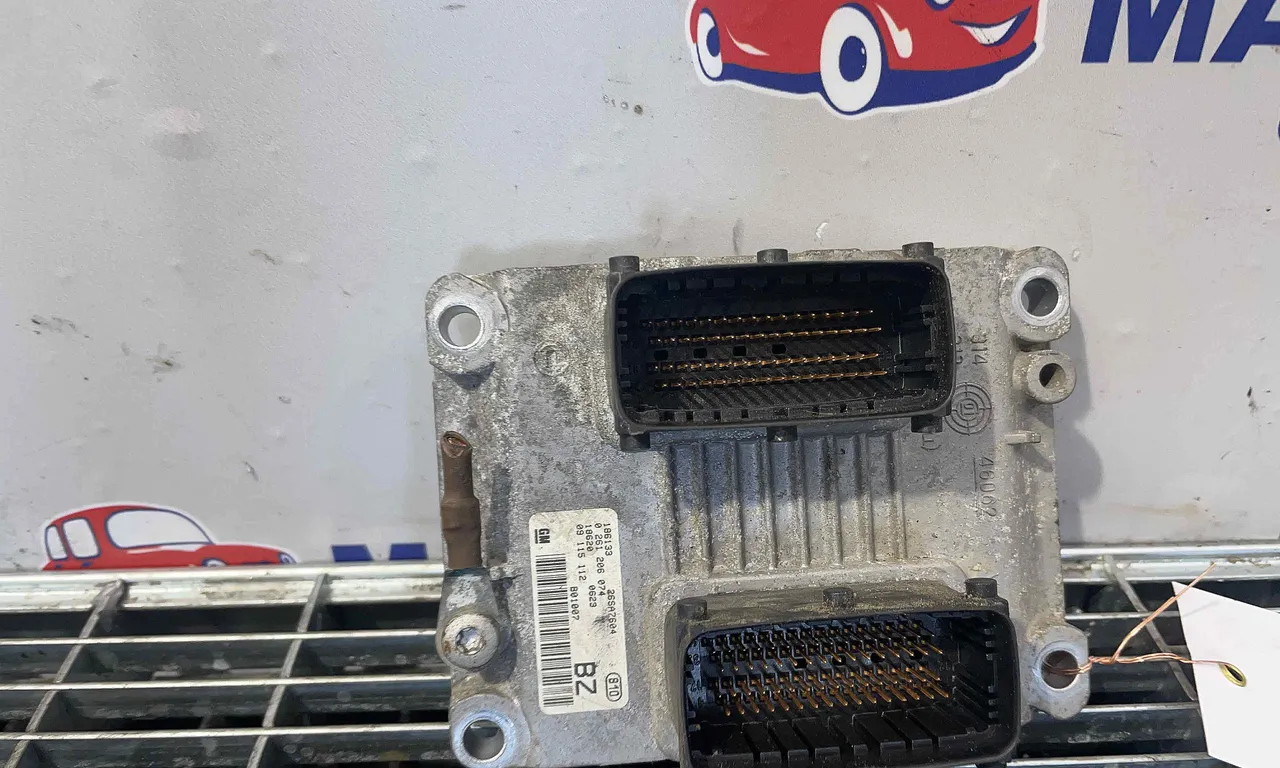 CALCULATOR MOTOR OPEL CORSA C 2000-2009