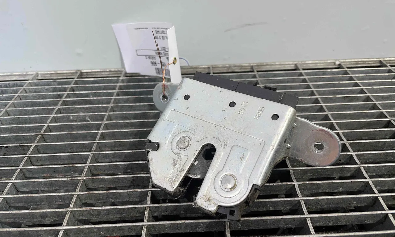 INCUIETOARE HAION OPEL CORSA D 2006-2015