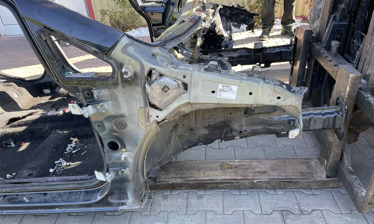 LONJERON DREAPTA OPEL CORSA D 2006-2014