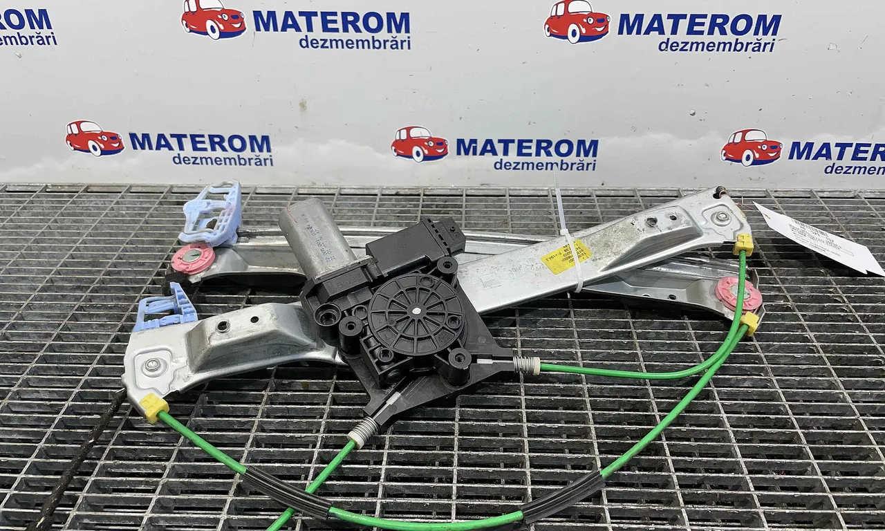MACARA USA FATA STANGA OPEL CORSA D 2006-2014