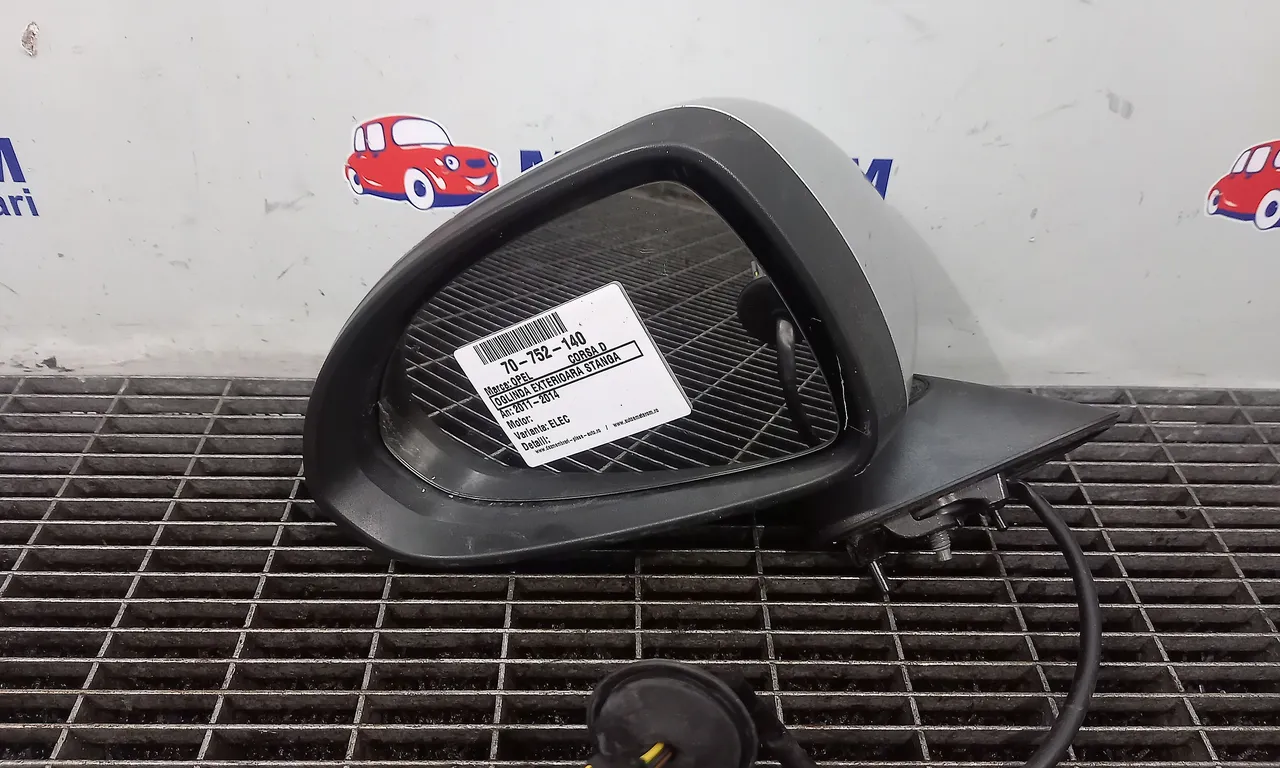 OGLINDA EXTERIOARA STANGA OPEL CORSA D 2006-2015