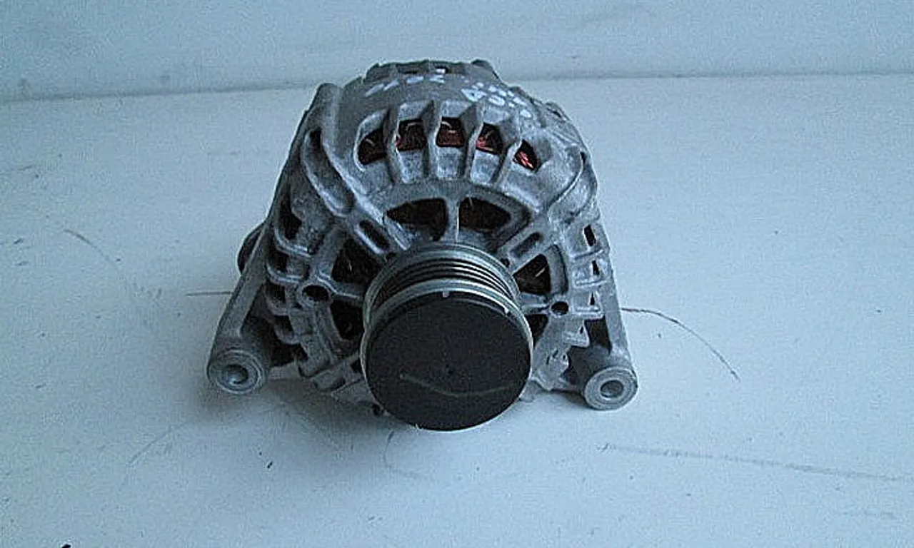 ALTERNATOR OPEL CORSA D 2006-2015