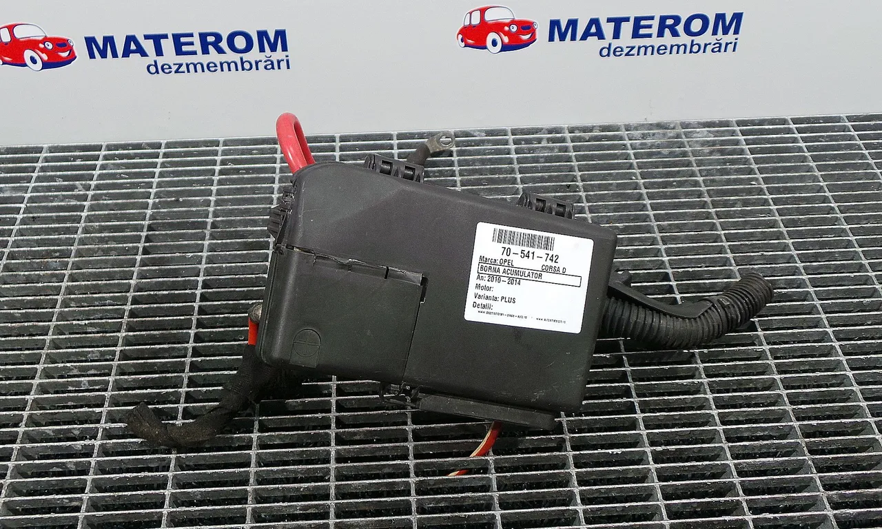 BORNA ACUMULATOR OPEL CORSA D 2006-2015