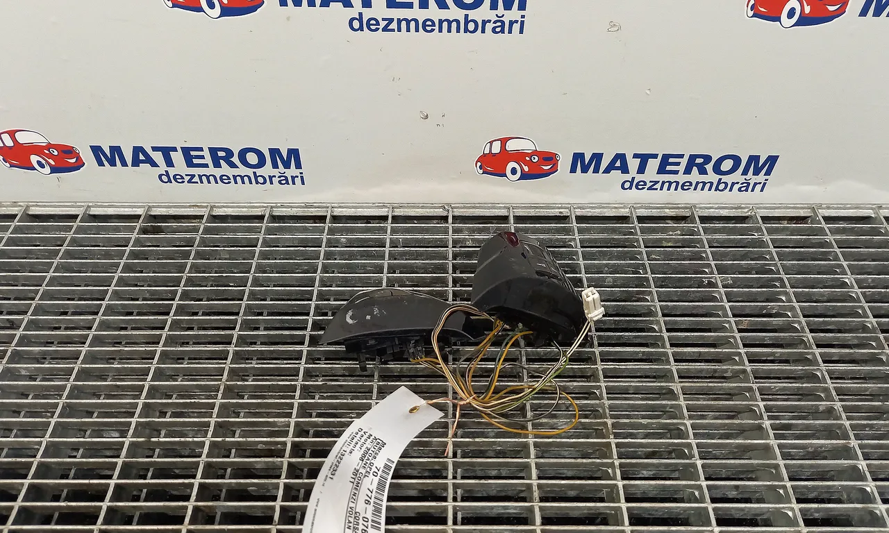 BUTOANE COMENZI VOLAN OPEL CORSA D 2006-2015