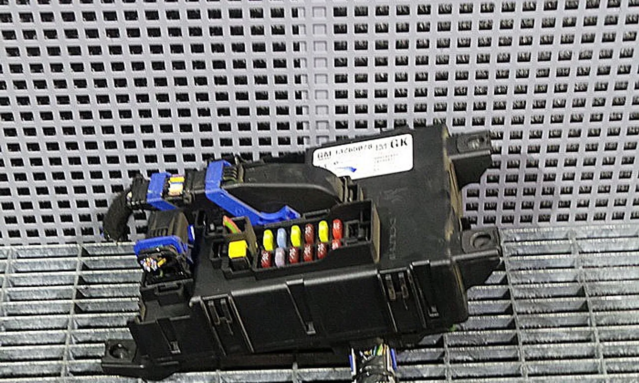MODUL CONFORT OPEL CORSA D 2006-2014