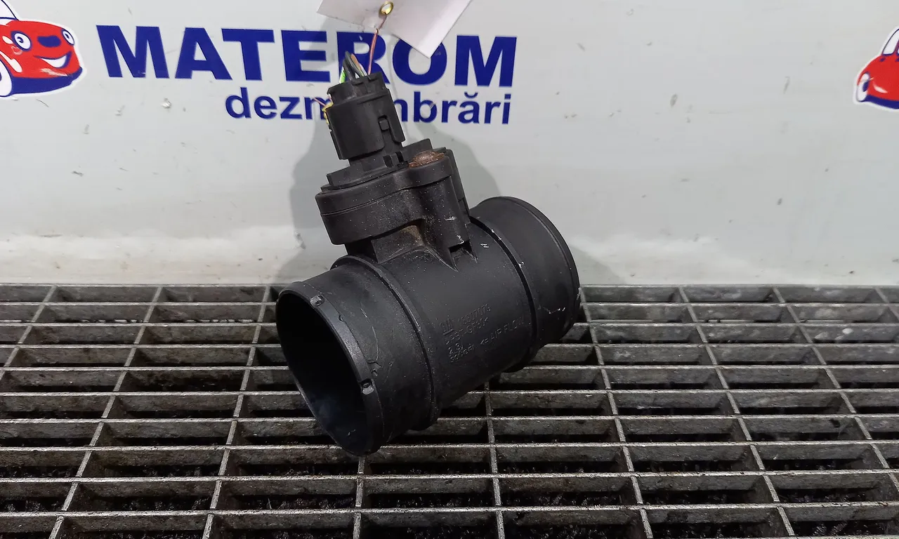DEBITMETRU AER OPEL CORSA D 2006-2015