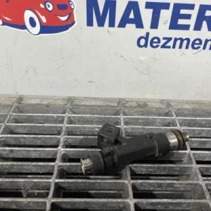 INJECTOR