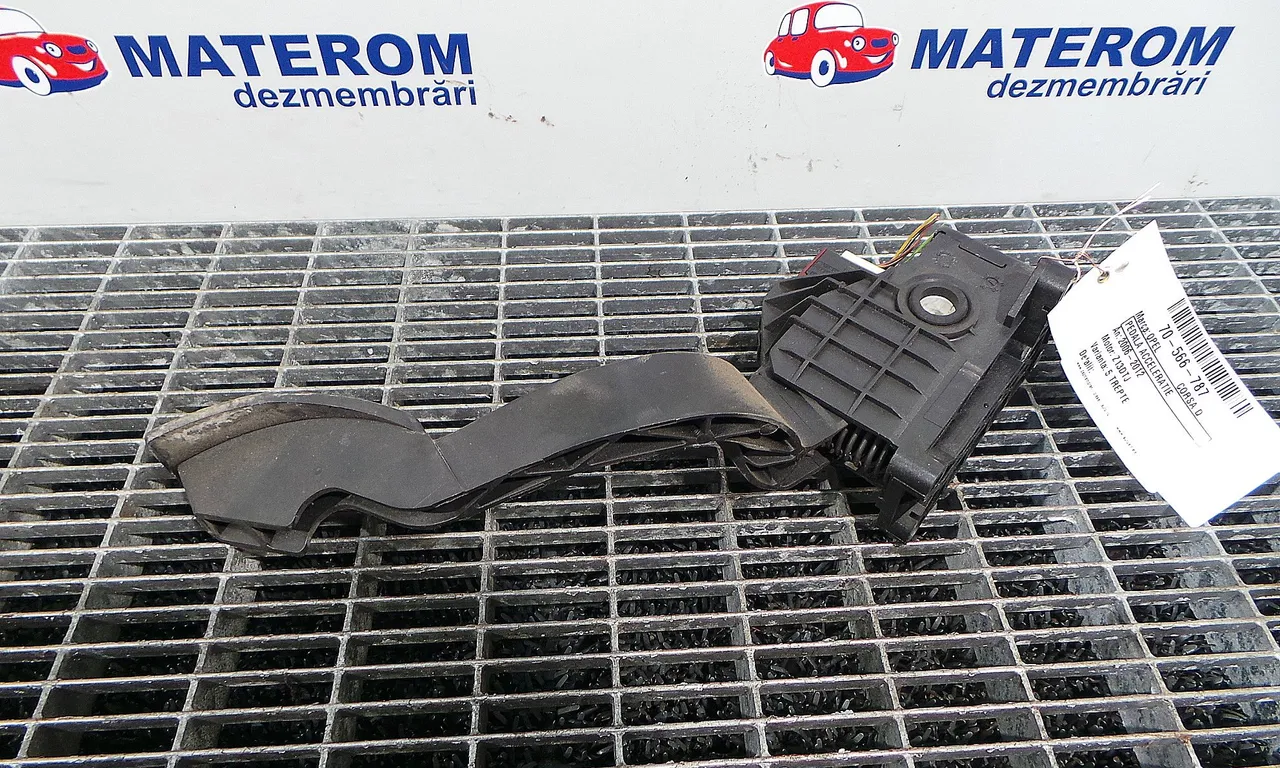 PEDALA ACCELERATIE OPEL CORSA D 2006-2015