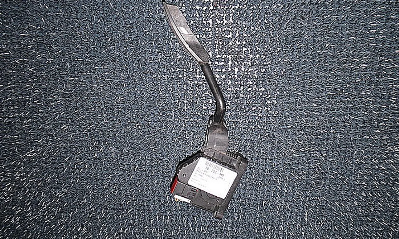 PEDALA ACCELERATIE OPEL CORSA D 2006-2015