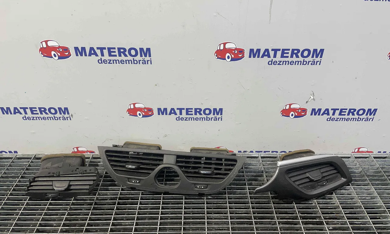 GRILA BORD OPEL CORSA E 2014-2019