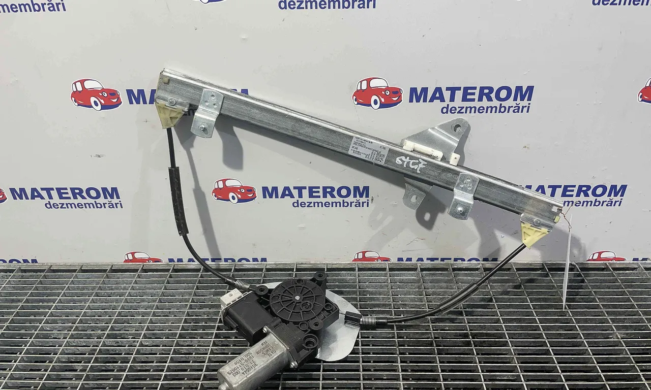 MACARA USA FATA STANGA OPEL CORSA E 2014-2019