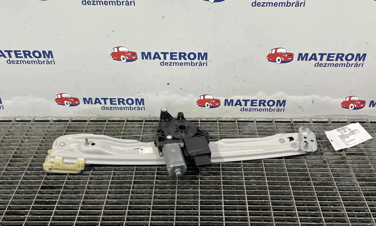 MACARA USA FATA STANGA OPEL CROSSLAND X 2017-2020