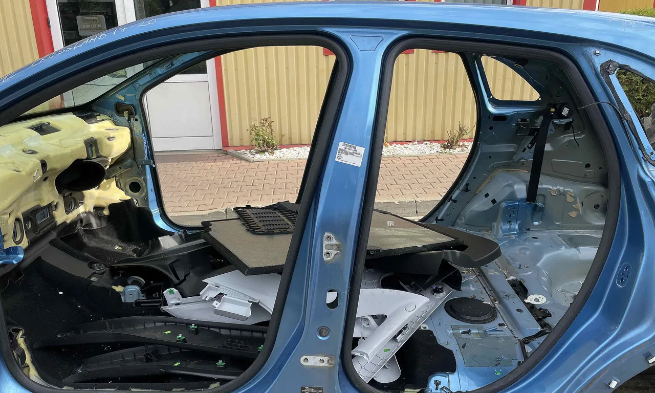 STALP MIJLOC STANGA OPEL CROSSLAND X 2017-2020