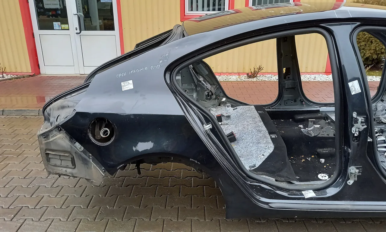 ARIPA SPATE DREAPTA OPEL INSIGNIA A 2008-2017