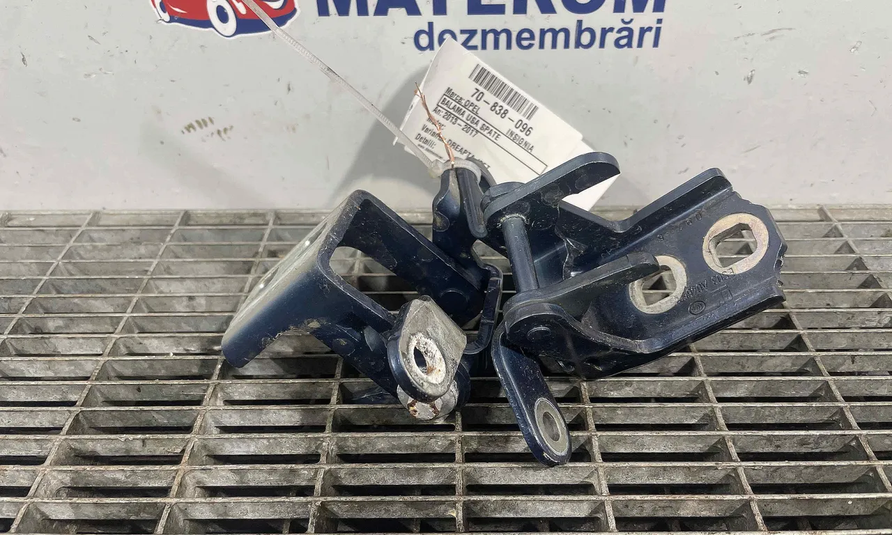 BALAMA USA SPATE OPEL INSIGNIA A 2008-2017