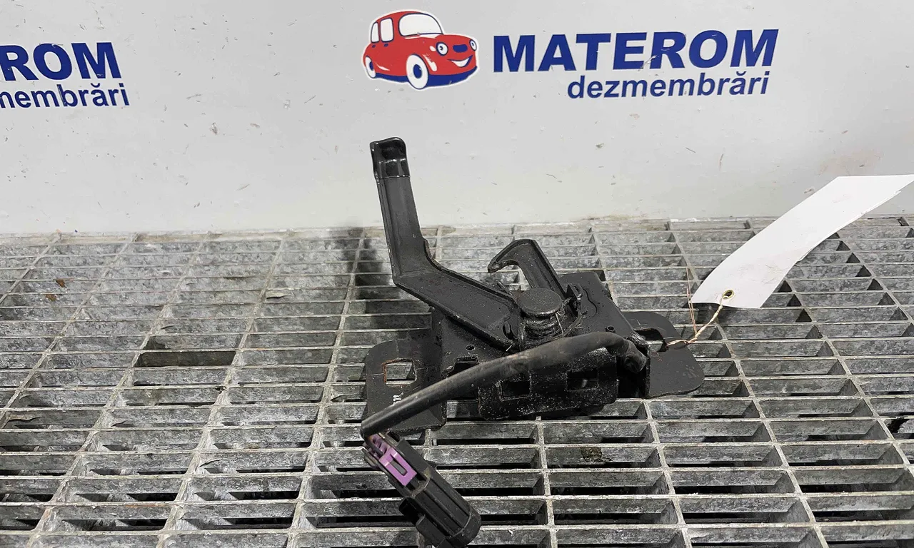 INCUIETOARE CAPOTA FATA OPEL INSIGNIA A 2008-2017