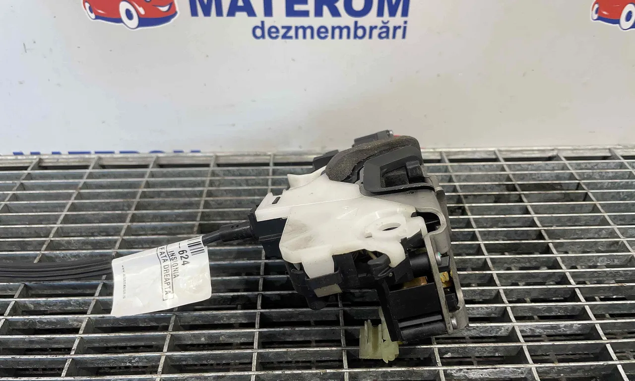 INCUIETOARE USA FATA DREAPTA OPEL INSIGNIA A 2008-2017