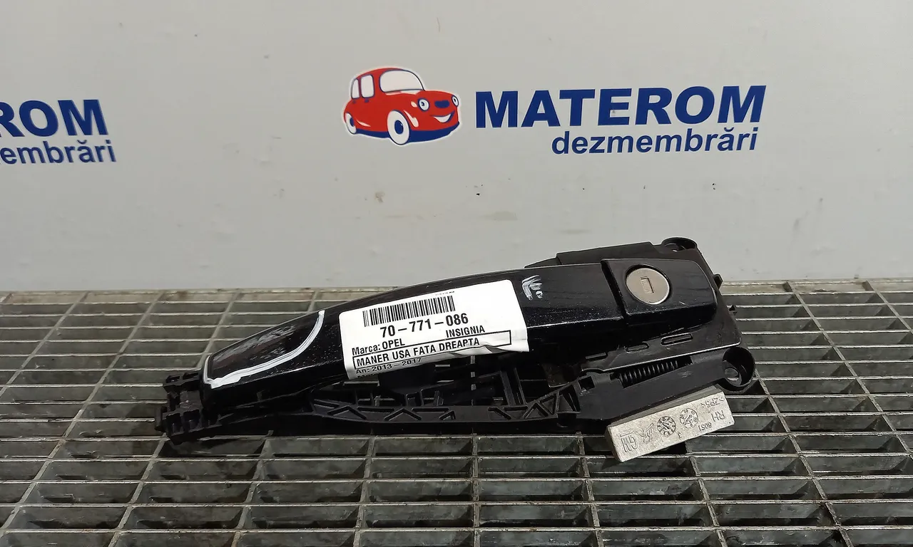 MANER USA FATA DREAPTA OPEL INSIGNIA A 2008-2017