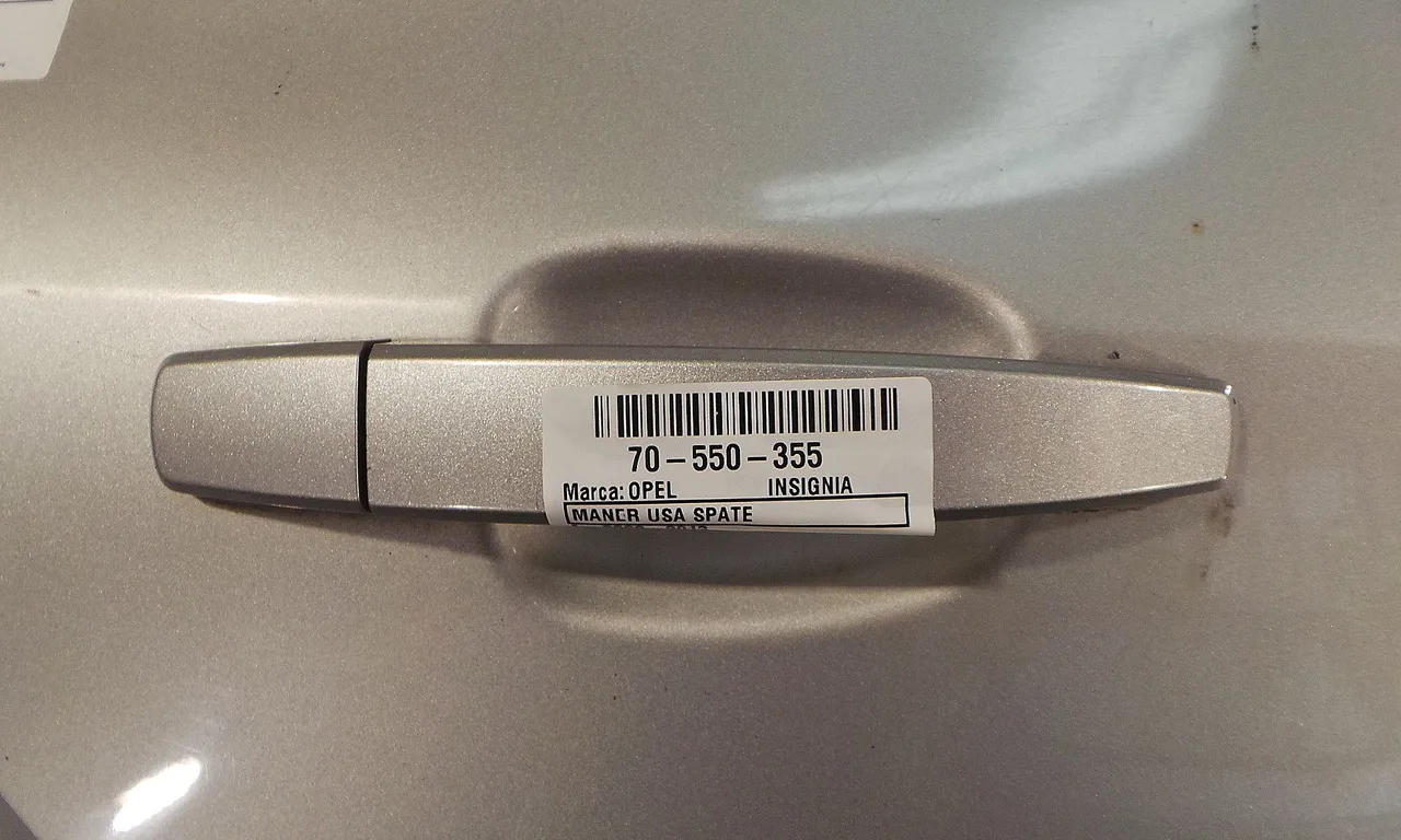 MANER USA SPATE DREAPTA OPEL INSIGNIA A 2008-2017