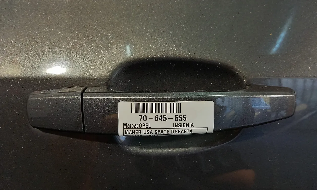 MANER USA SPATE DREAPTA OPEL INSIGNIA A 2008-2017