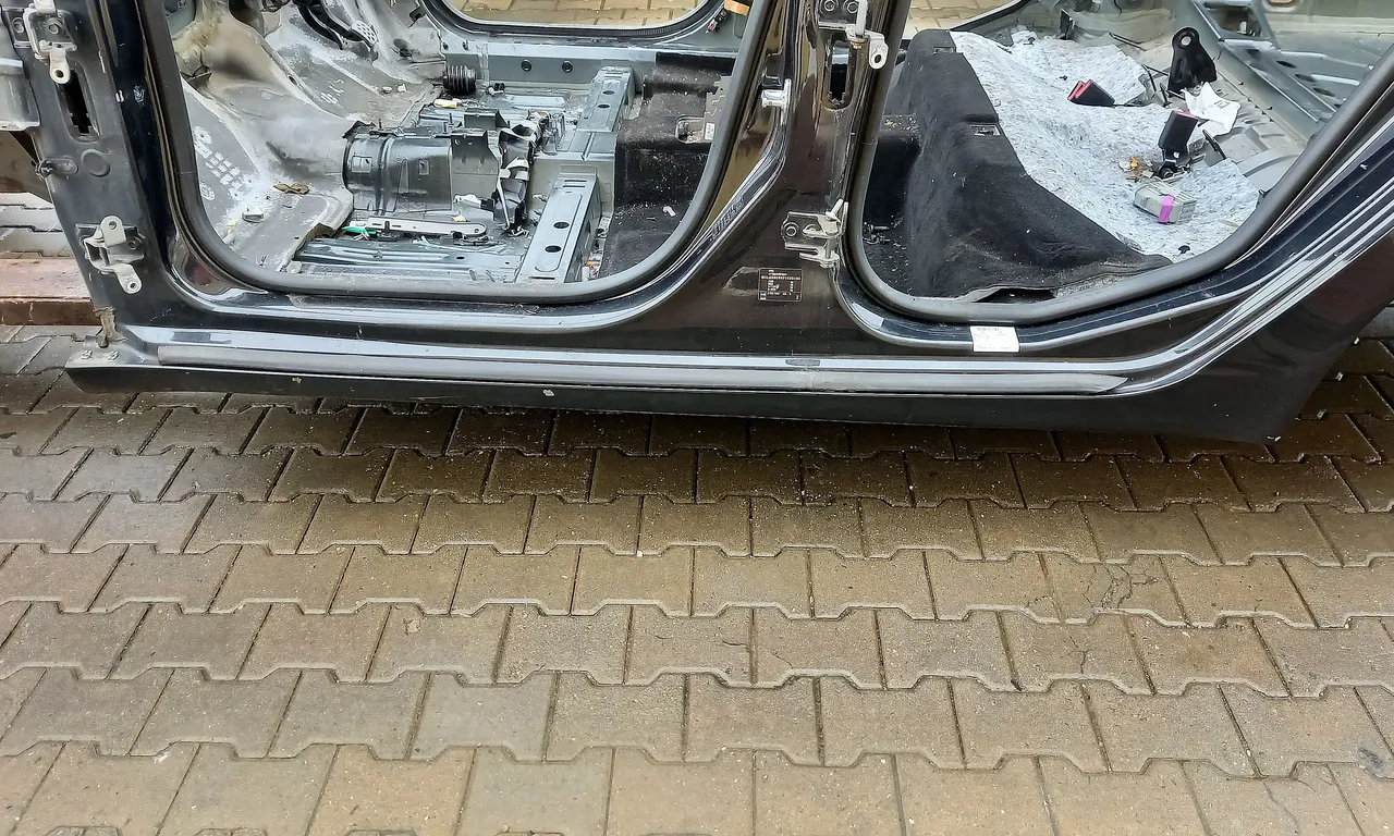 PRAG STANGA OPEL INSIGNIA A 2008-2017