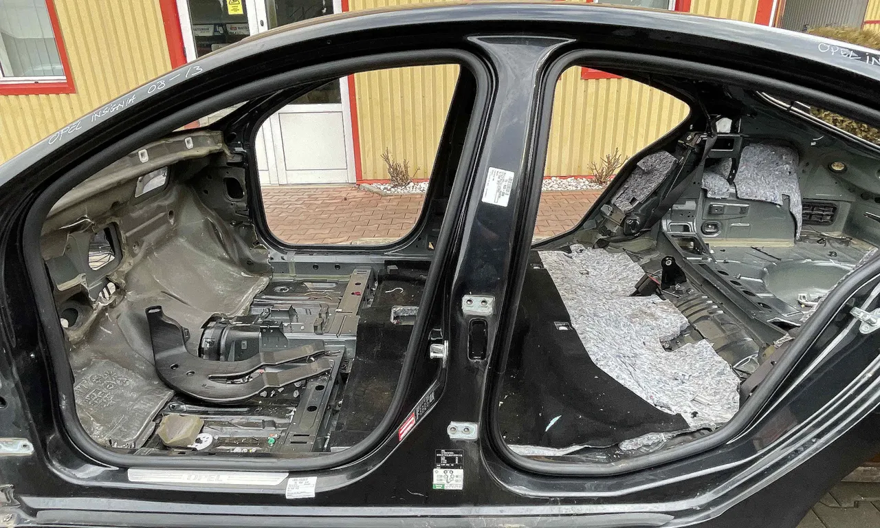 STALP MIJLOC STANGA OPEL INSIGNIA A 2008-2017