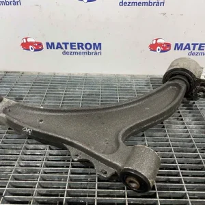 BRAT FATA INFERIOR DREAPTA
