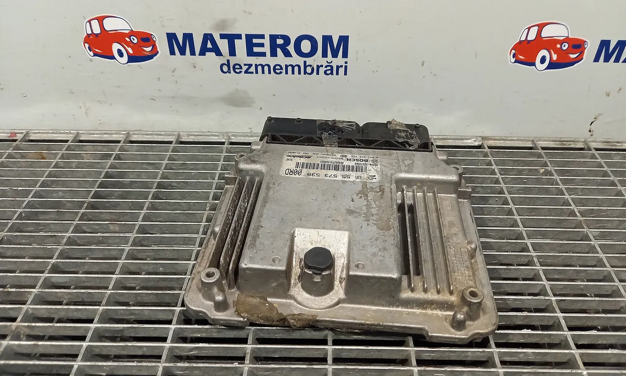 CALCULATOR MOTOR OPEL INSIGNIA A 2008-2017