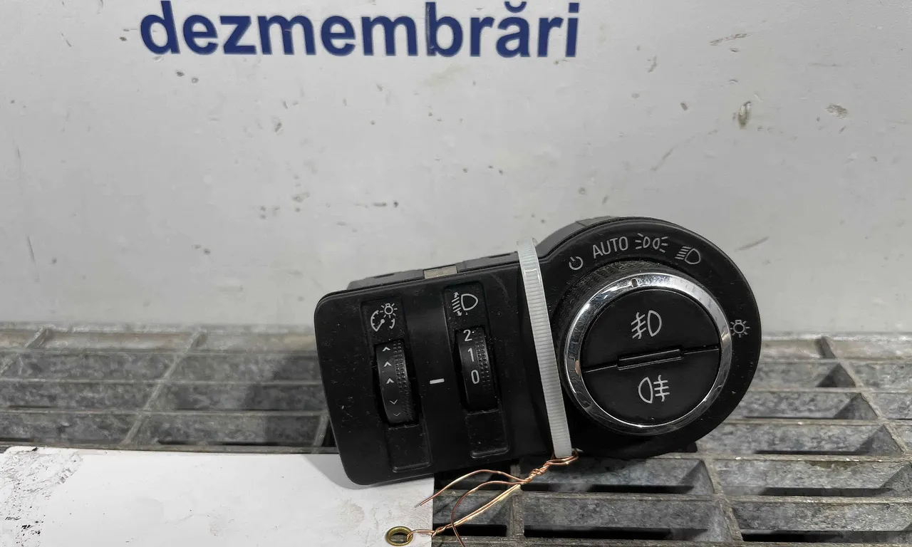 INTRERUPATOR LUMINI OPEL INSIGNIA A 2008-2017