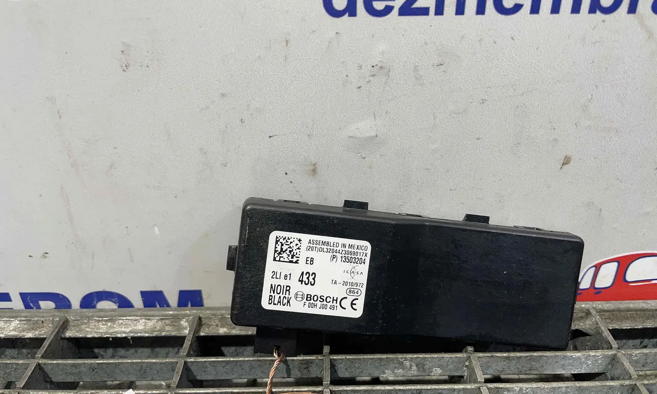 MODUL INCHIDERE CENTRALIZATA OPEL INSIGNIA A 2008-2017