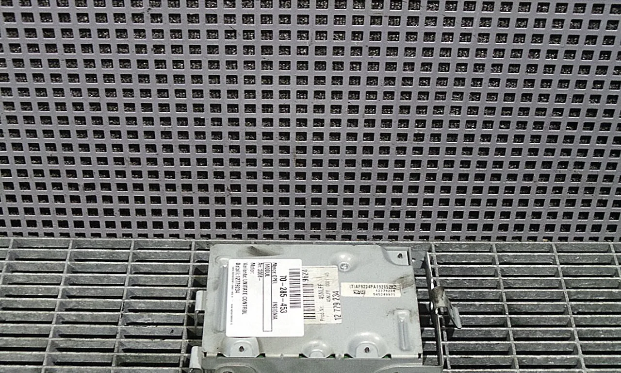 MODUL UNITATE CONTROL OPEL INSIGNIA A 2008-2017