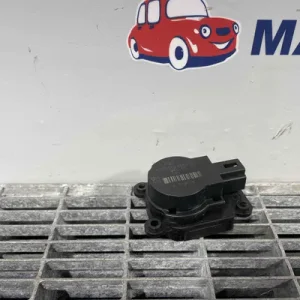MOTORAS CLAPETA INCALZIRE