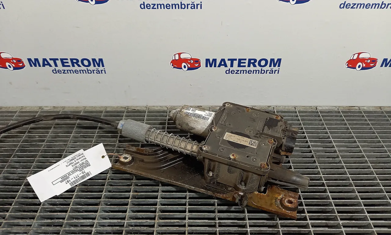 MOTORAS FRANA DE MANA OPEL INSIGNIA A 2008-2017