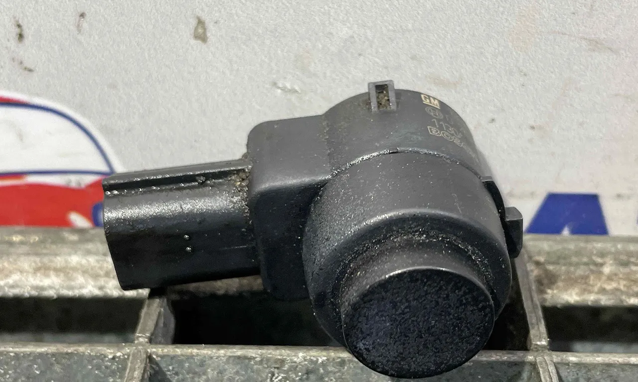 SENZOR PARCARE SPATE OPEL INSIGNIA A 2008-2017