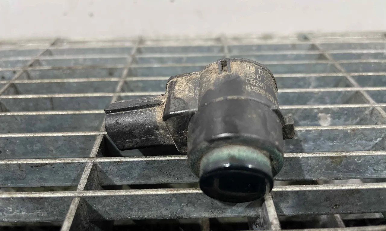 SENZOR PARCARE SPATE OPEL INSIGNIA A 2008-2017