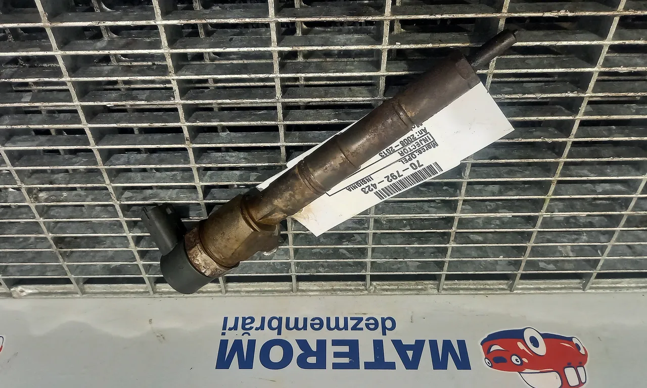 INJECTOR OPEL INSIGNIA A 2008-2017
