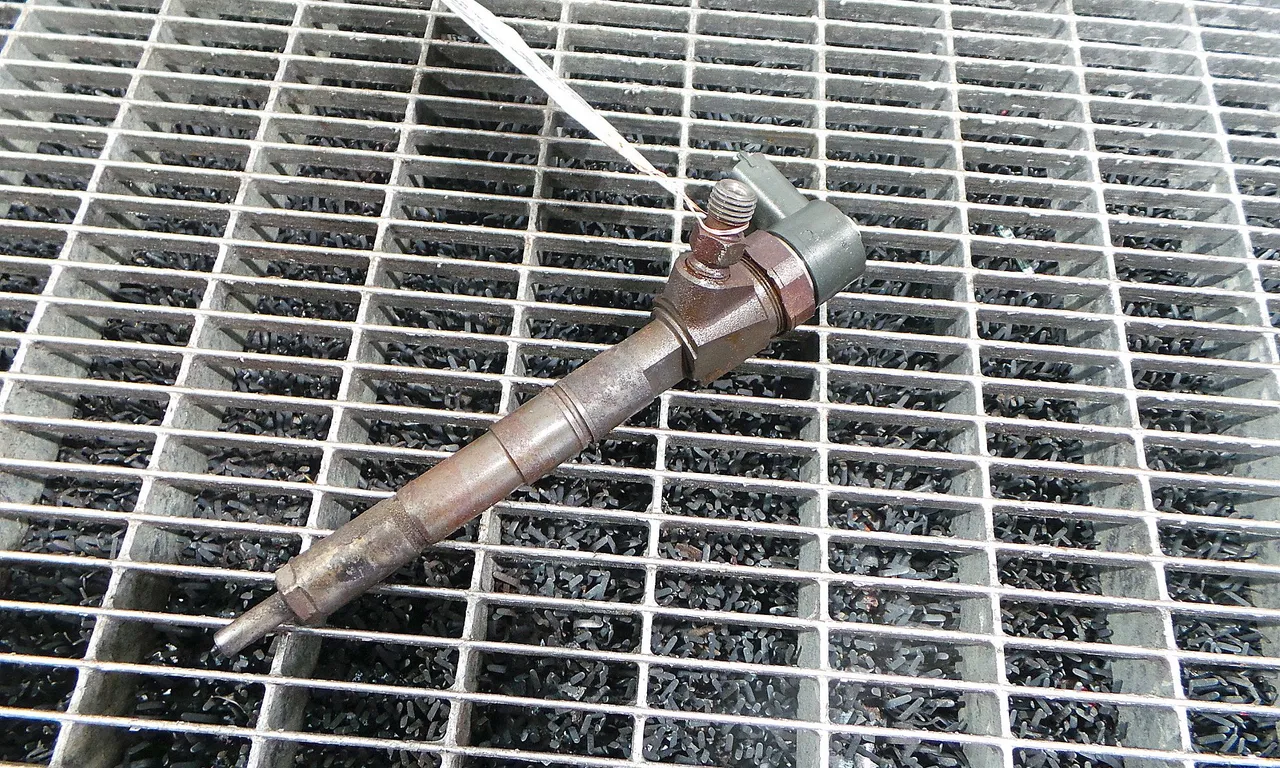 INJECTOR OPEL INSIGNIA A 2008-2017