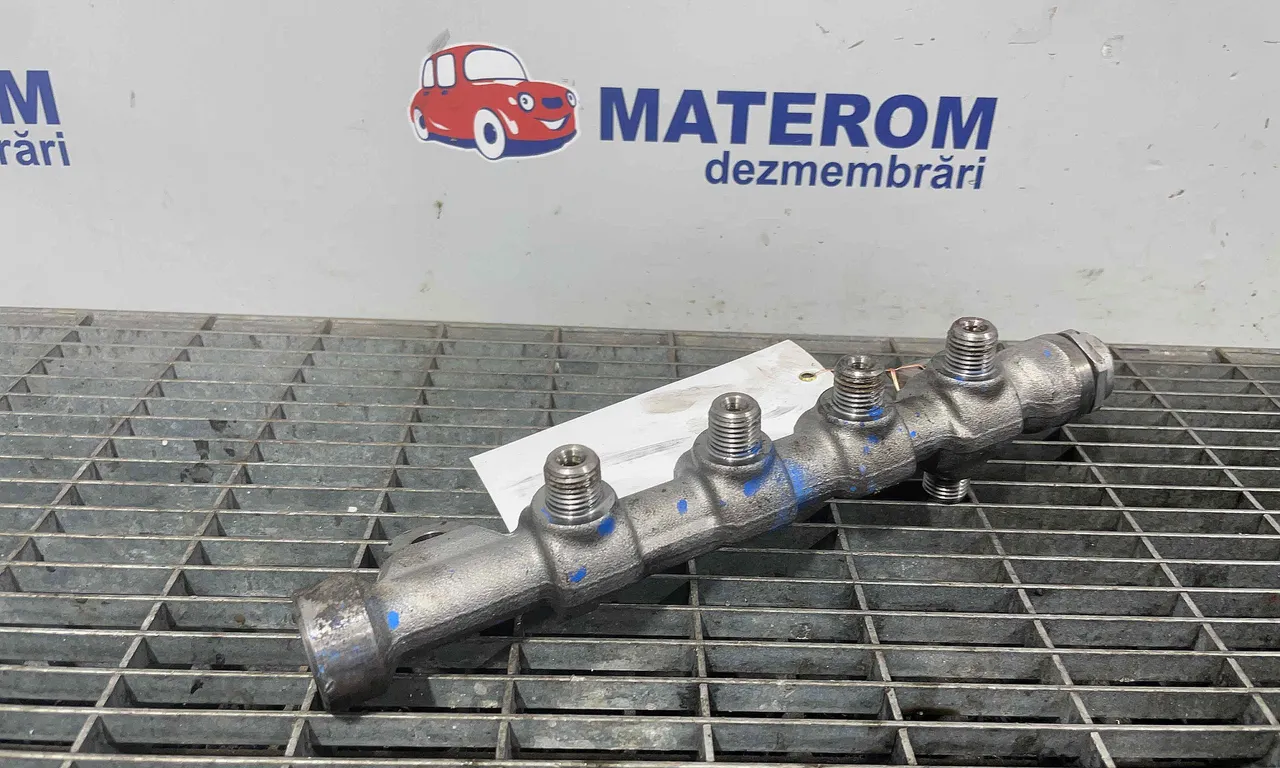 RAMPA INJECTIE OPEL INSIGNIA A 2008-2017