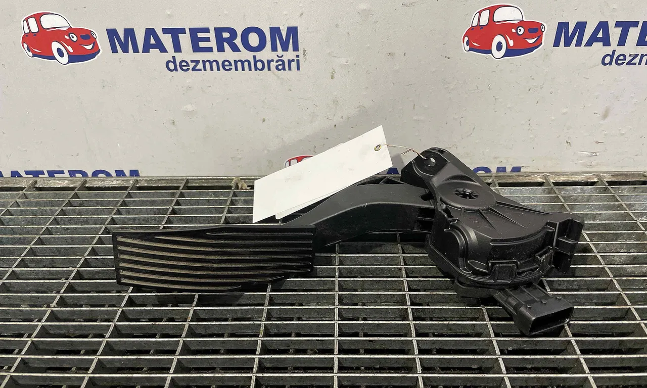 PEDALA ACCELERATIE OPEL INSIGNIA A 2008-2017