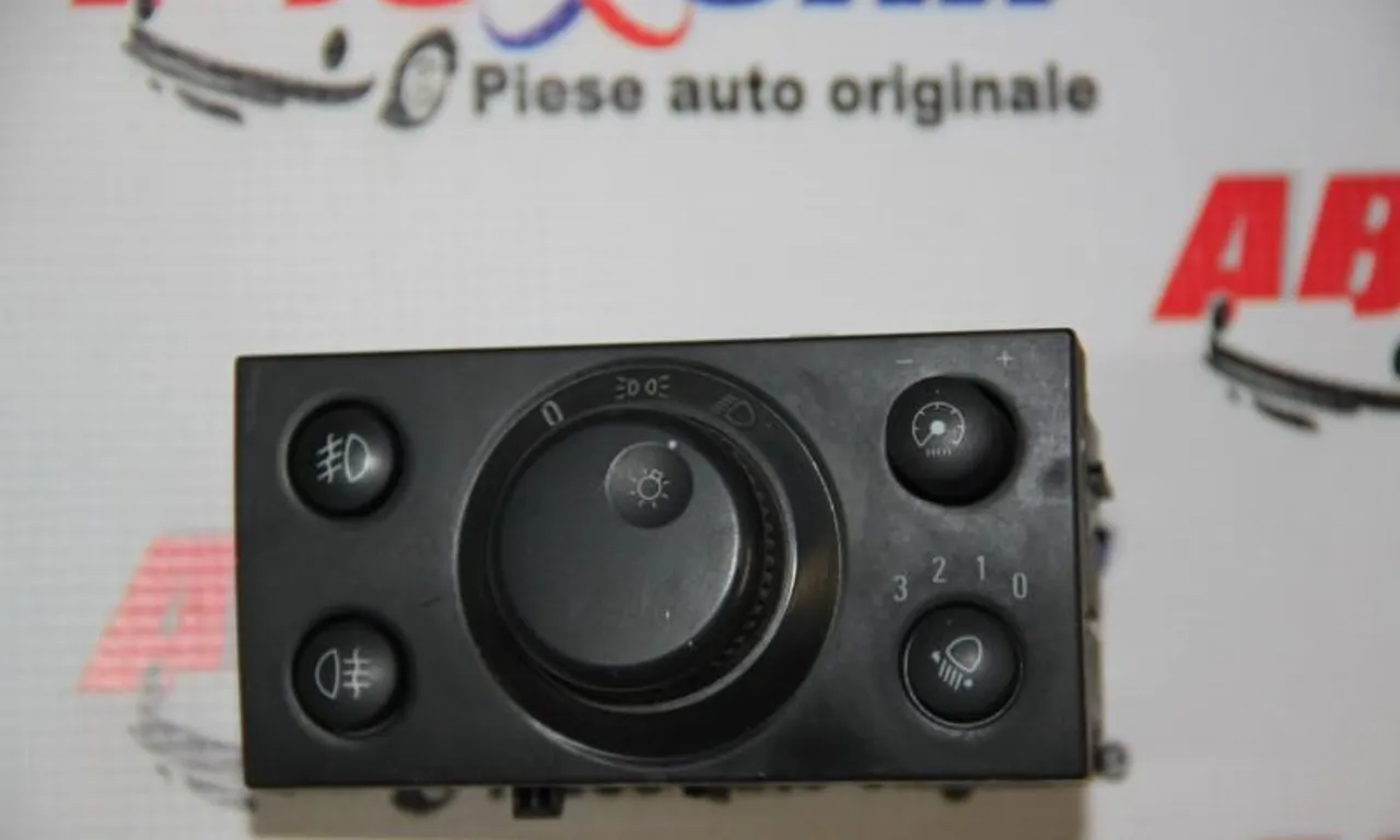 Bloc lumini OPEL MERIVA A 2003-2010