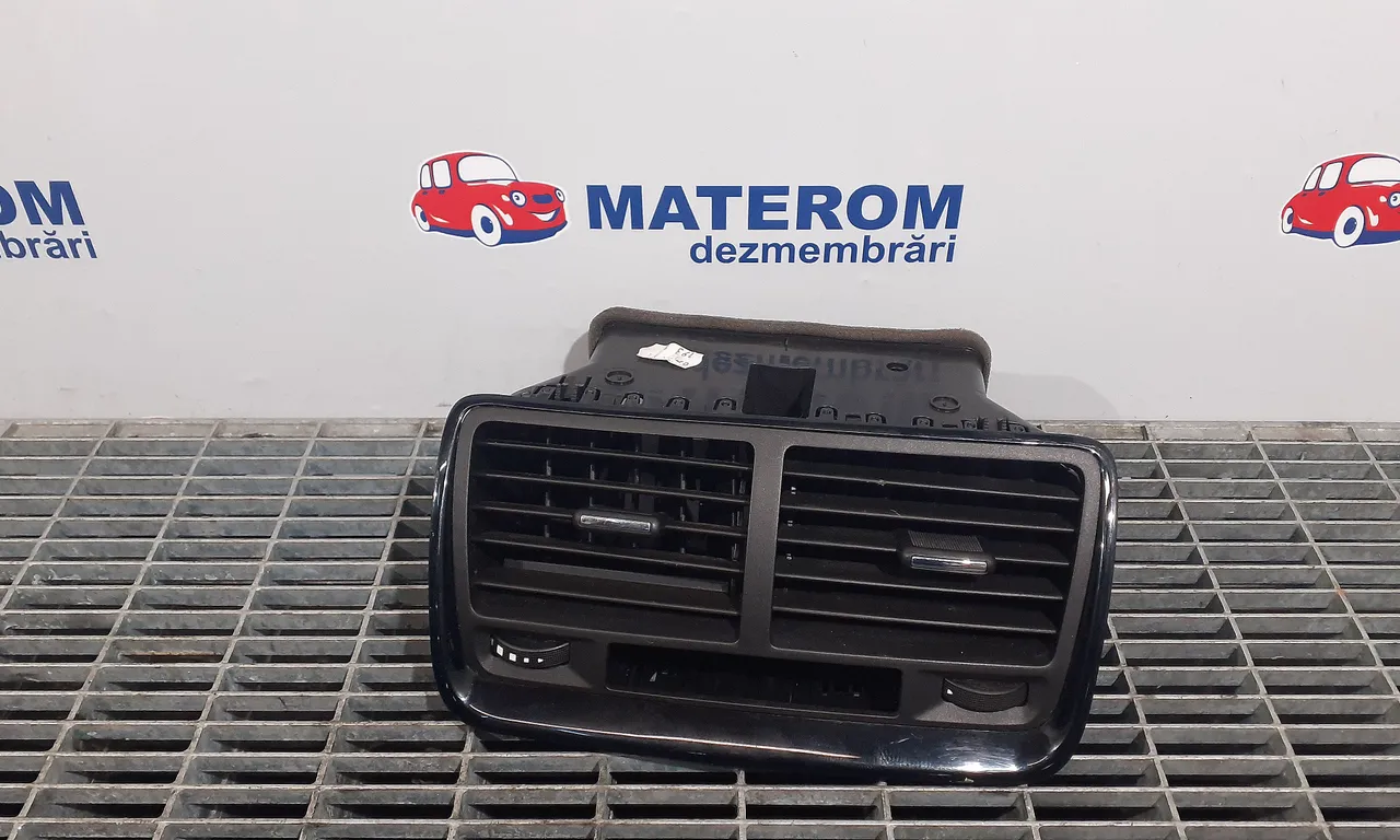 GRILA BORD OPEL MERIVA B 2010-2017